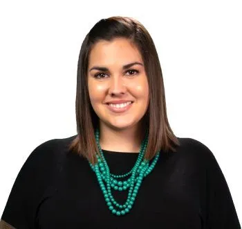 Haleigh, Front Desk